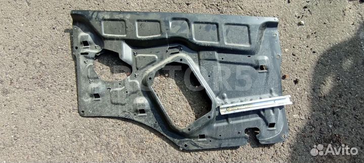 Усилитель (каркас) двери левый Scania R 5 2006