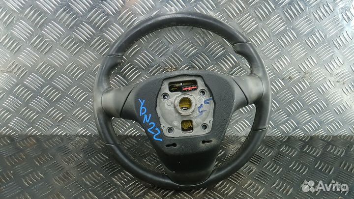 Рулевое колесо Opel Mokka