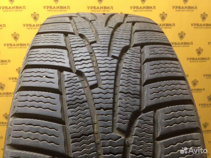Kumho I'Zen KW31 215/60 R16