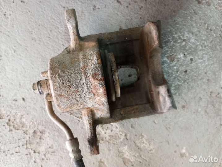 Суппорты передние на хундай солярис