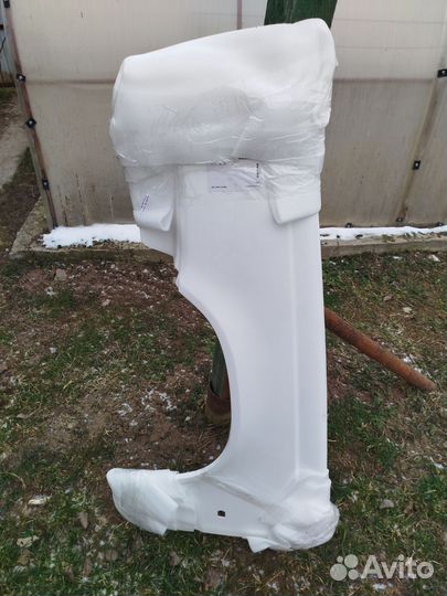 Пластиковые крылья