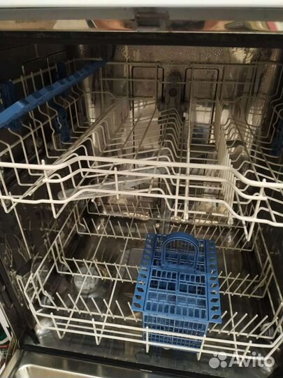 Посудомоечная машина indesit