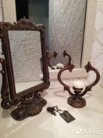 Старинное бронзовое зеркало и др