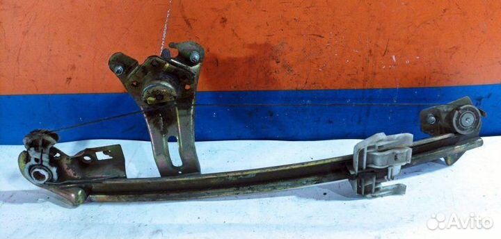 Стеклоподъемник задний Peugeot 206 1998-2012