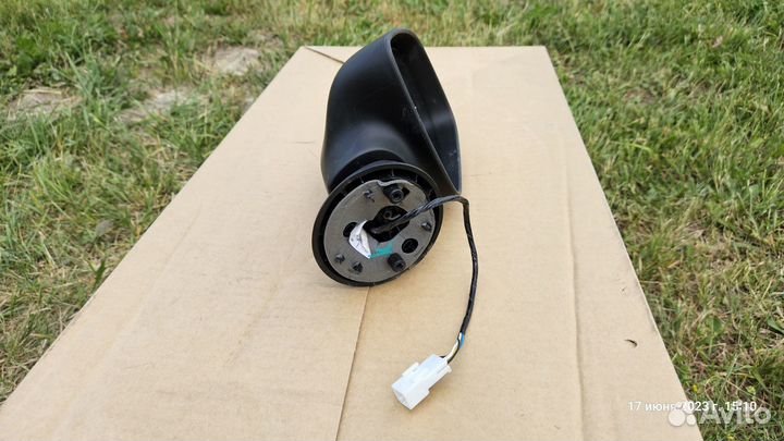 Зеркало заднего вида боковое правое Renault Duster