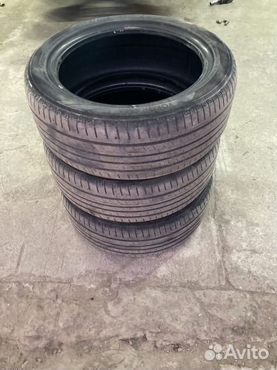 Yokohama BluEarth AE50 215/50 R17 95W