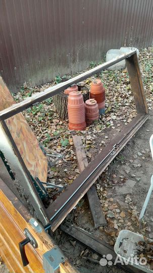 Дверь входная деревянная