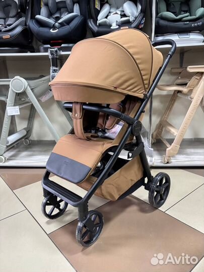 Новая коляска Carrello Bravo Carbon 2025