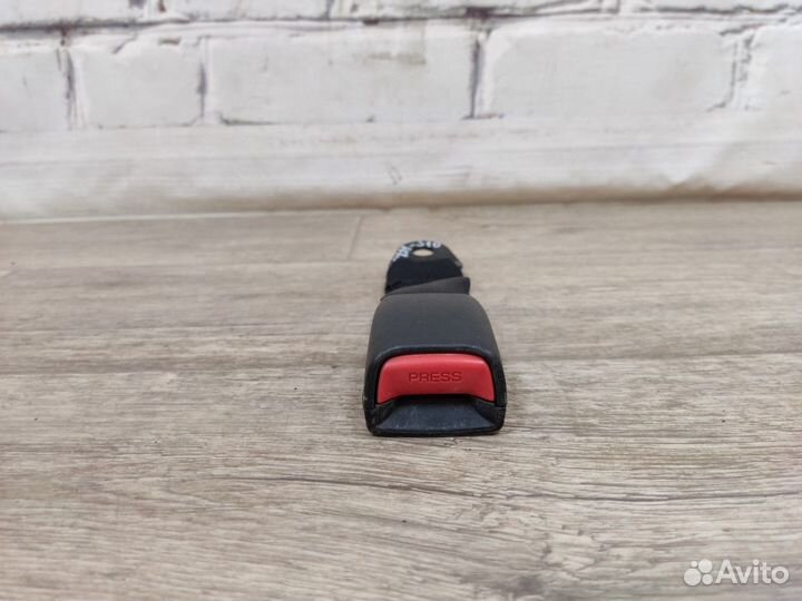 Фиксатор (замок) ремня безопасности задний Nexia