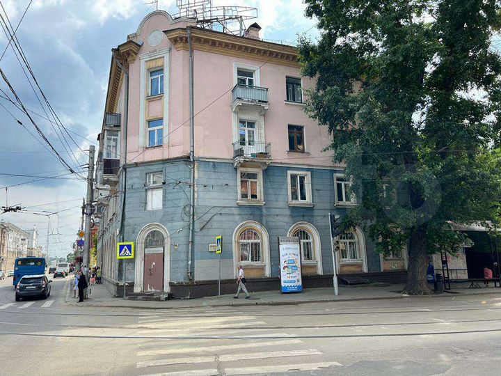3-к. квартира, 71 м², 2/4 эт.