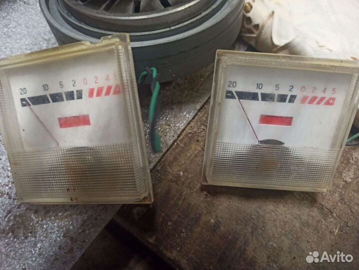 Запчасти от катушечного магнитофона