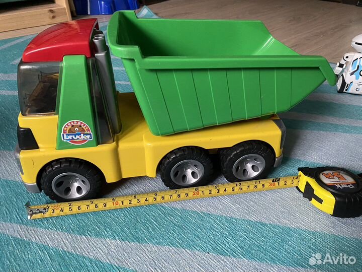 Грузовик bruder