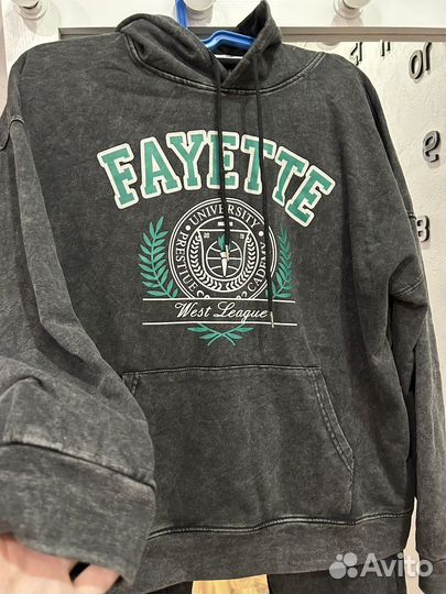 Спортивный костюм женский