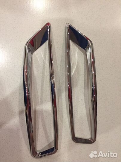 Декоративные накладки на катафоты Nissan X-trail