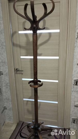 Вешалка напольная деревянная бу