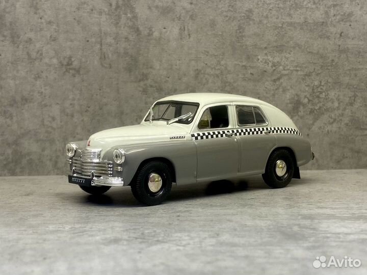 Коллекционная модель газ-М20 победа такси 1:43
