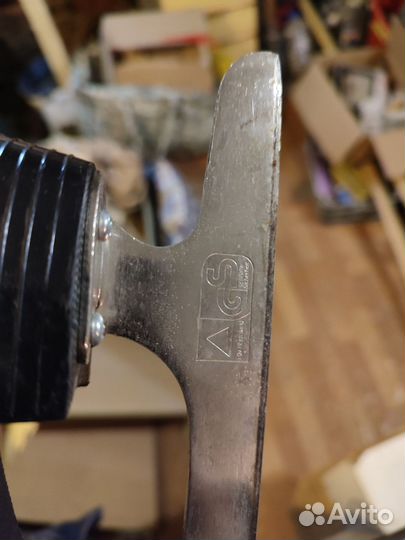 Коньки фигурные женские 35р