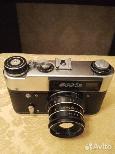 Фотоаппарат. фэд 5 В