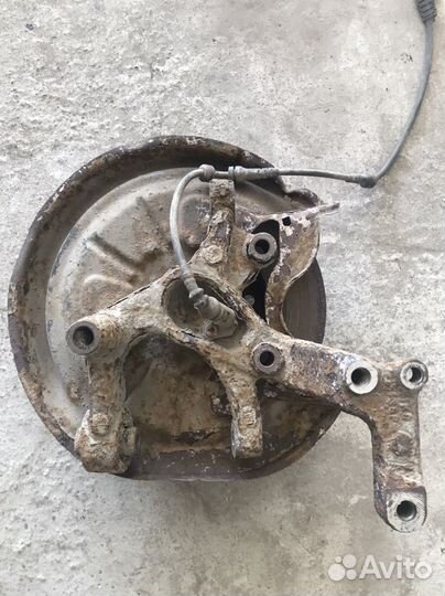 Поворотный кулак задний Skoda Octavia A5 (3473)