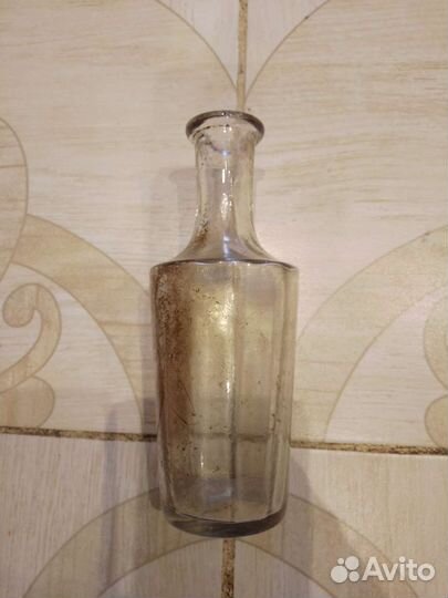 Бутылочки старинные