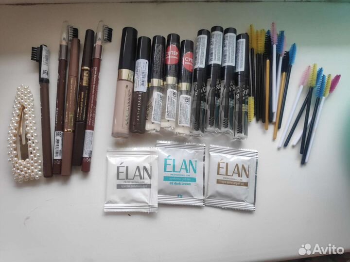 Подарочный бокс с косметикой