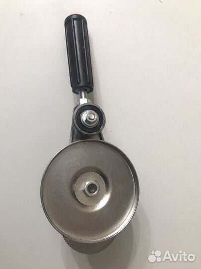 Закатка для жестяных крышек.Новая