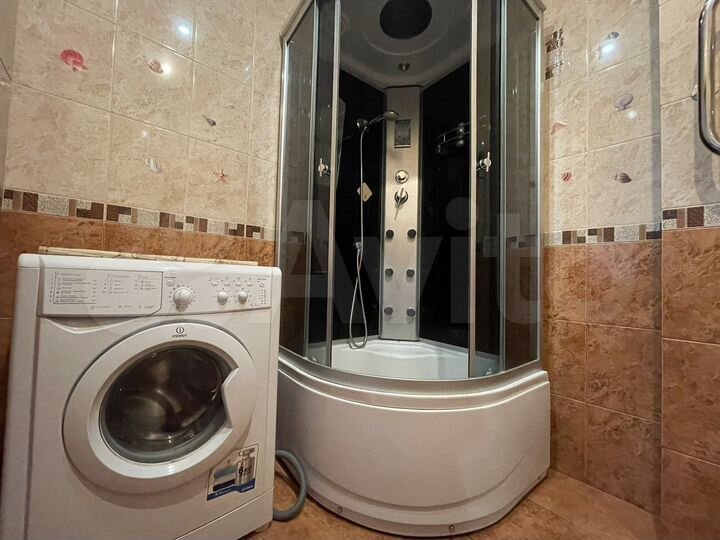 2-к. квартира, 60 м², 7/10 эт.