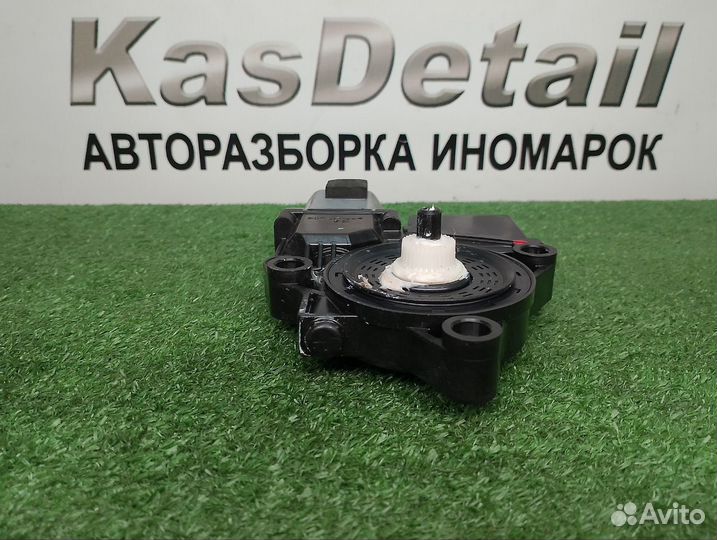Моторчик переднего стеклоподъёмника Kia Sportage 4