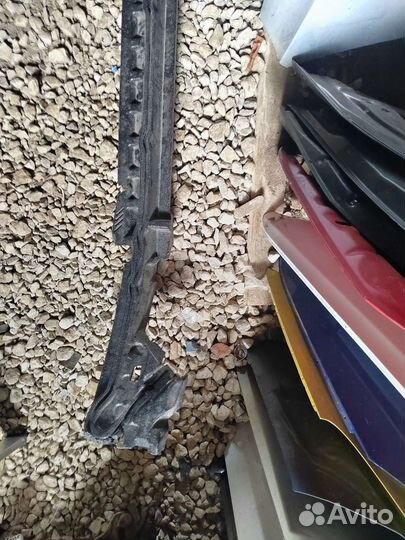 Абсорбер переднего бампера Mercedes-Benz E213