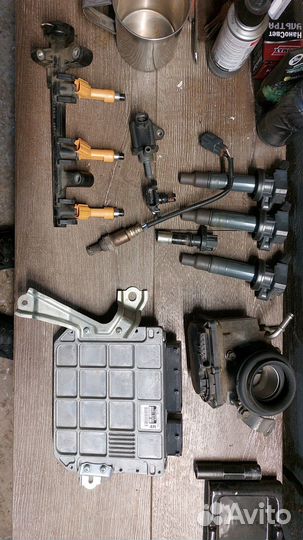 Топливная рампа, дросельная заслоtoyota 1KR-FE 1.0