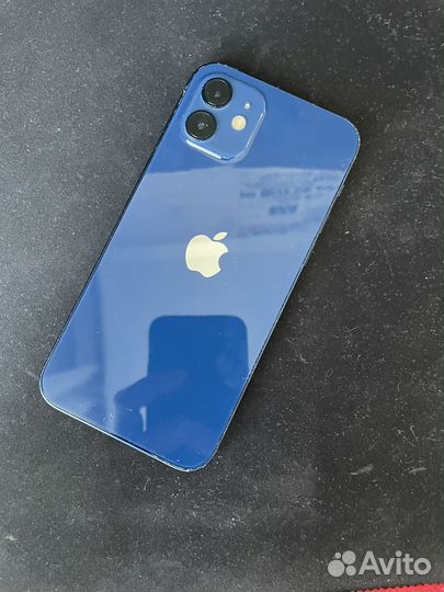 iPhone 12, 64 ГБ