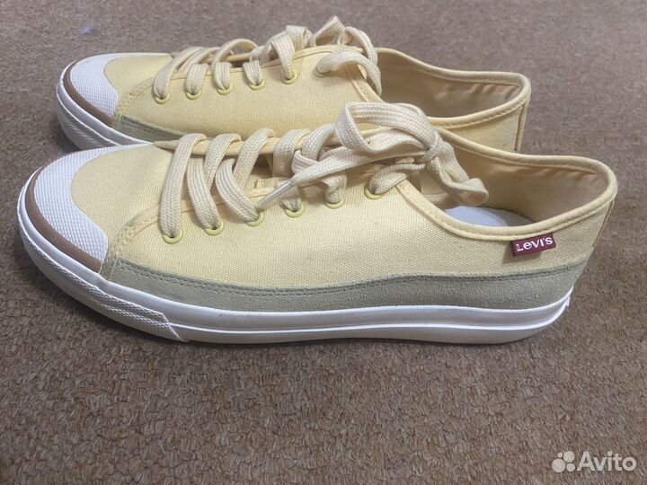 Кеды левис