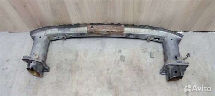 Усилитель переднего бампера от Ford Focus II 2005