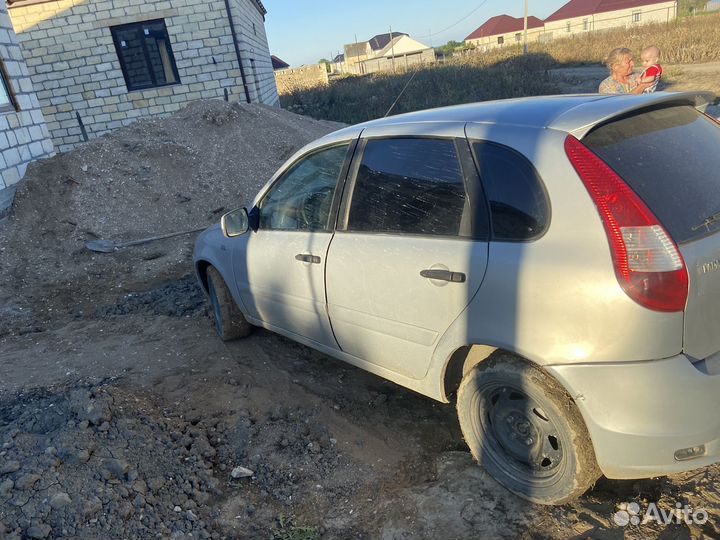LADA Kalina 1.6 МТ, 2011, битый, 350 000 км