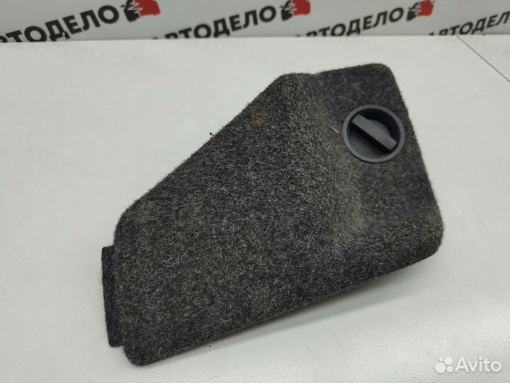 Крышка кармана в багажнике Volkswagen Golf MK4