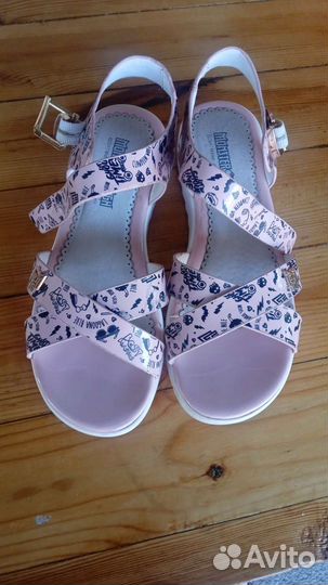 Обувь для девочки