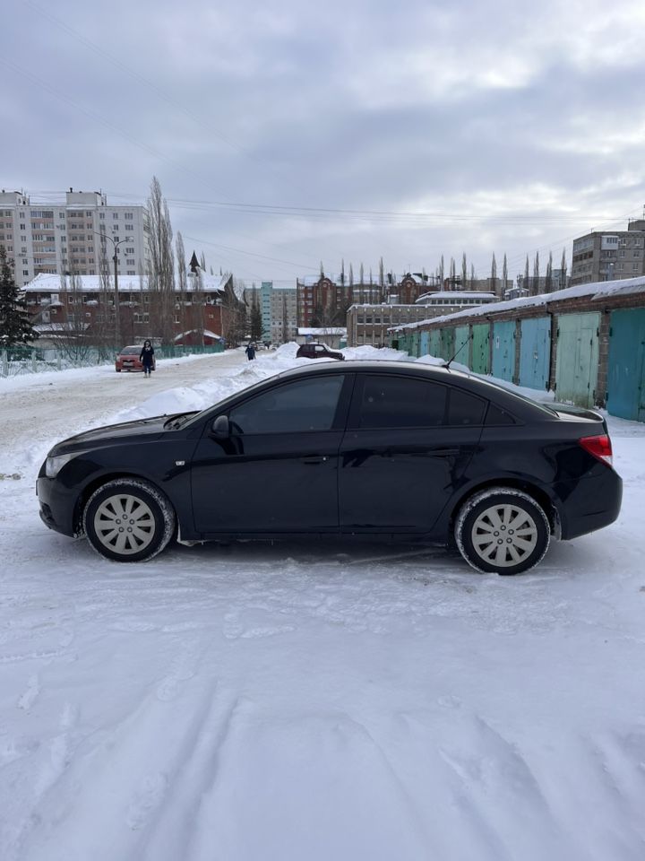Chevrolet Cruze: фото владельца