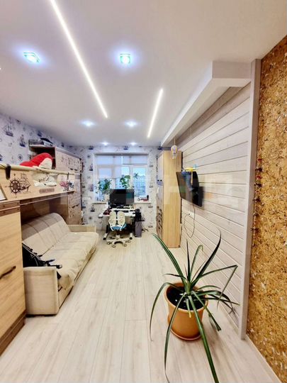 3-к. квартира, 82 м², 4/5 эт.