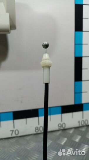 Б/У Трос открывания задней двери Тойота Аур#001