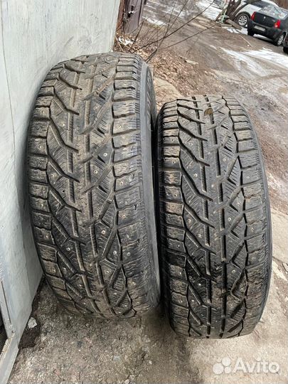 Tigar SUV Ice 215/60 R17