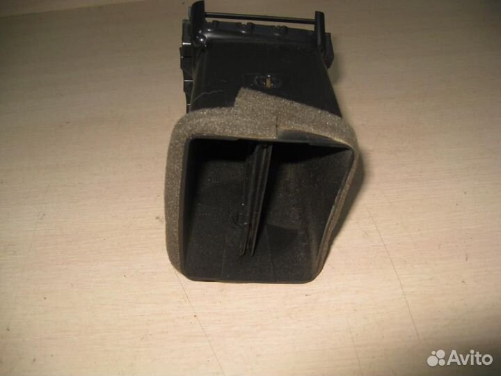 Дефлектор торпедо левый Toyota Tundra 3urfe 2007