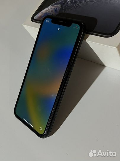 Телефон iPhone хр