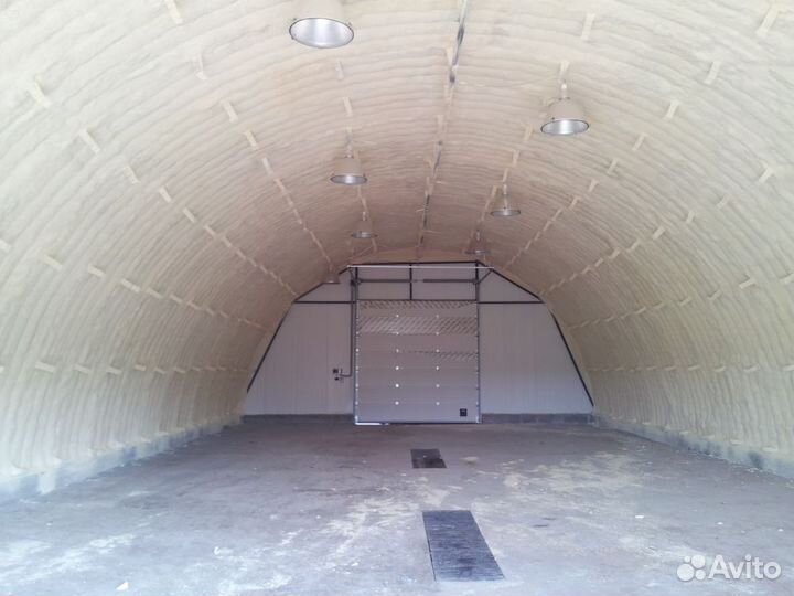 Утепление пенополиуретаном складов/ангаров