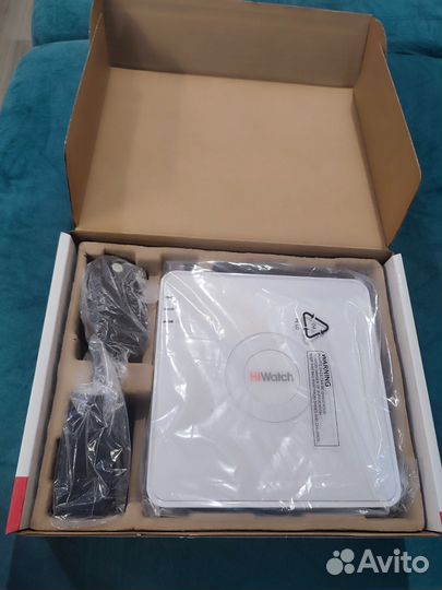 IP видеорегистратор для видеонаблюдения HiWatch