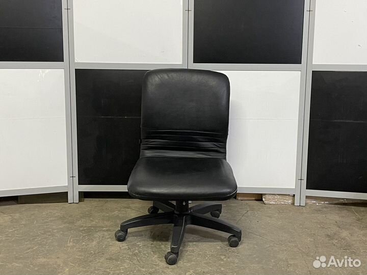 Компьютерное кресло, б/у
