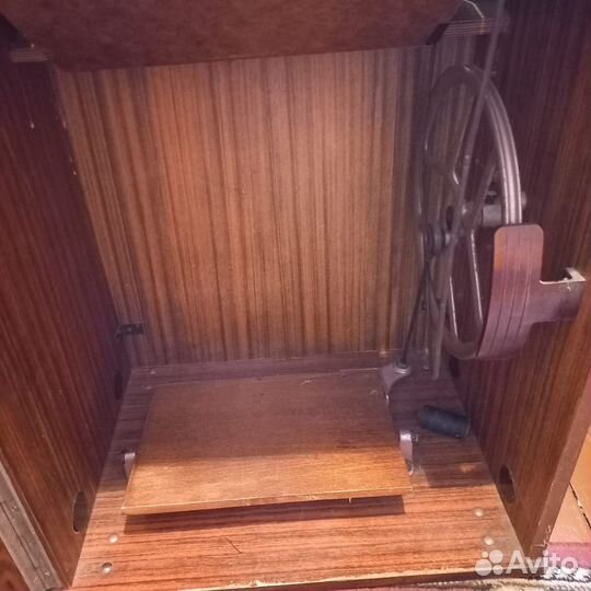 Швейная машинка пмз им.Калинина