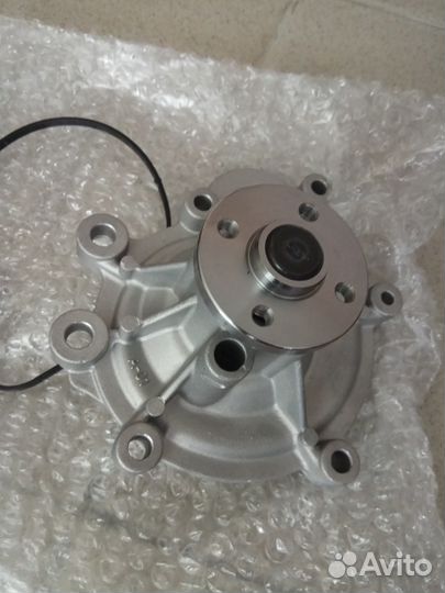 Насос водяной (помпа) mercedes