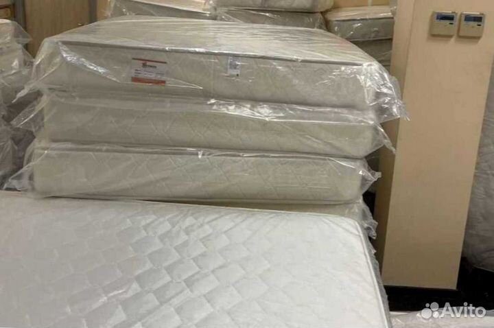 Матрас в кровать 140х200, 160х200