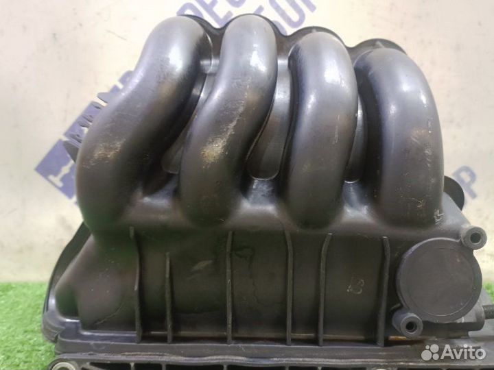 Впускной коллектор Skoda Octavia седан 1.4 BCA