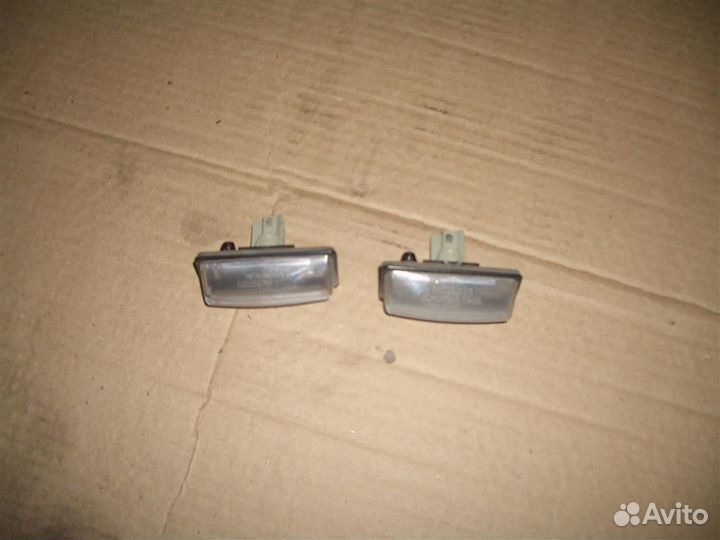 Фонарь подсветки номера nissan Almera (G15) 2013